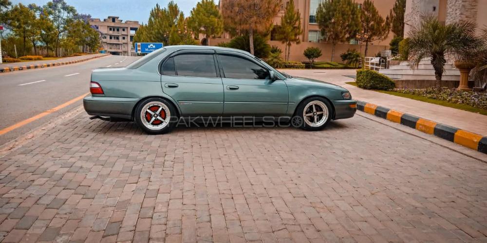 Toyota Corolla - 1995  Toyota Corolla - 1995  Image-3