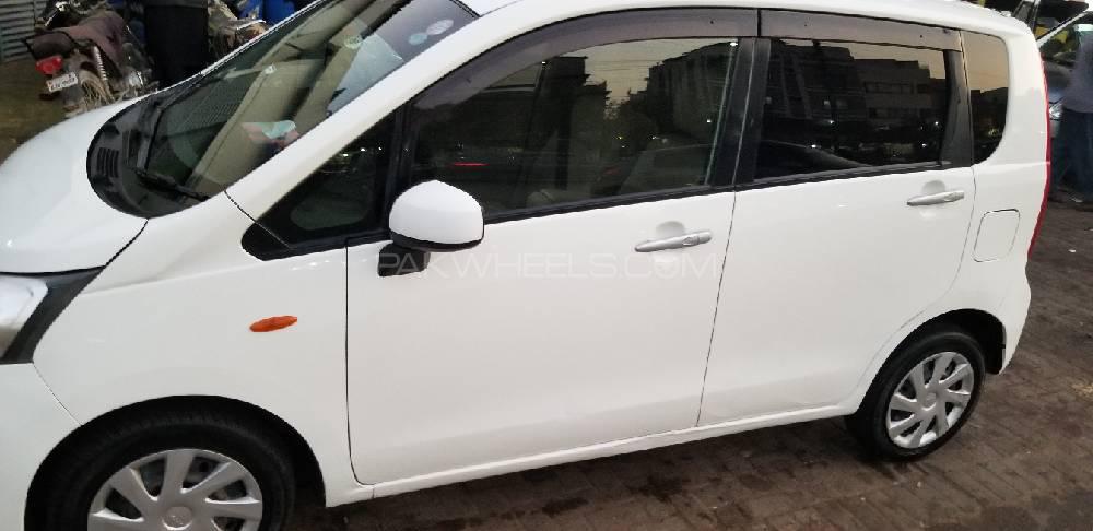 Daihatsu Move 2013 for Sale in Karachi Daihatsu Move 2013 for Sale in Karachi Image-3