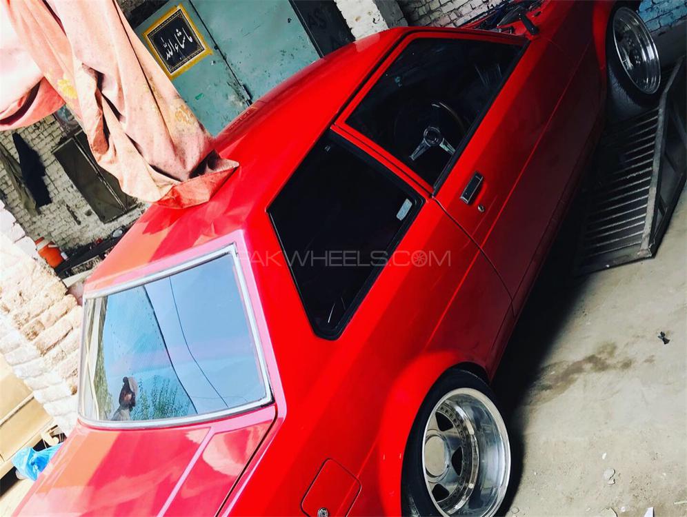 Toyota Corolla - 1981  Toyota Corolla - 1981  Image-4