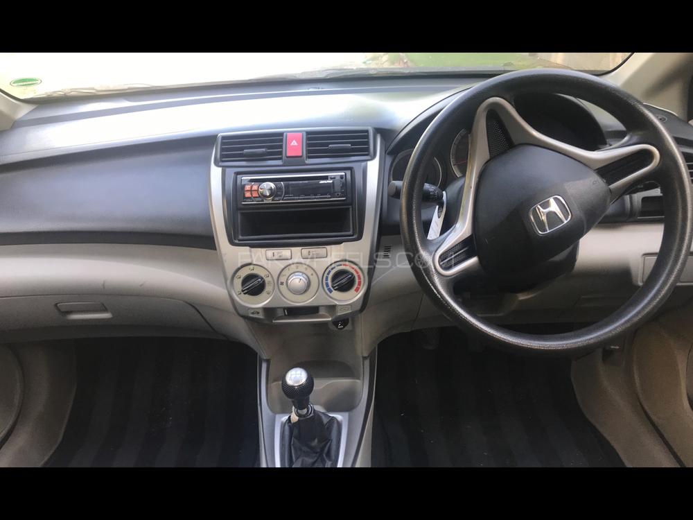 Honda City 2014 for Sale in Karachi Honda City 2014 for Sale in Karachi Image-5