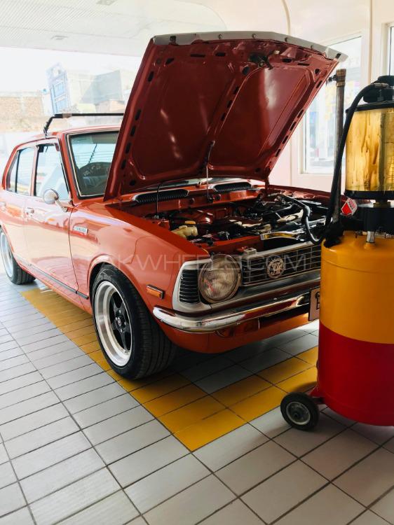 Toyota Corona - 1974  Image-1
