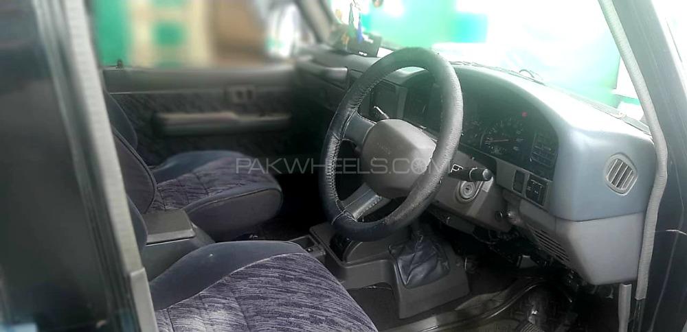 Toyota Prado 1994 for Sale in Lahore Toyota Prado 1994 for Sale in Lahore Image-7