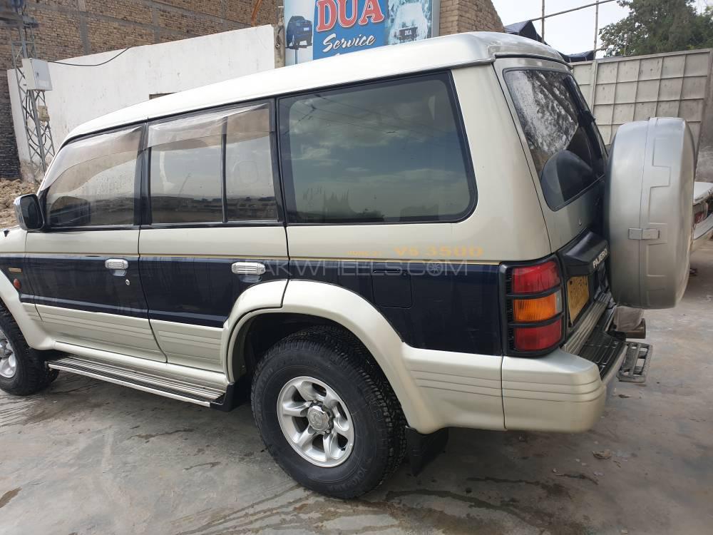 Mitsubishi Pajero 1994 for Sale in Quetta Mitsubishi Pajero 1994 for Sale in Quetta Image-3