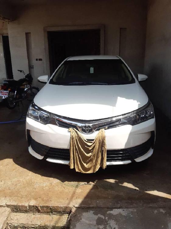 Toyota Corolla 2018 for Sale in Gujranwala Image-1