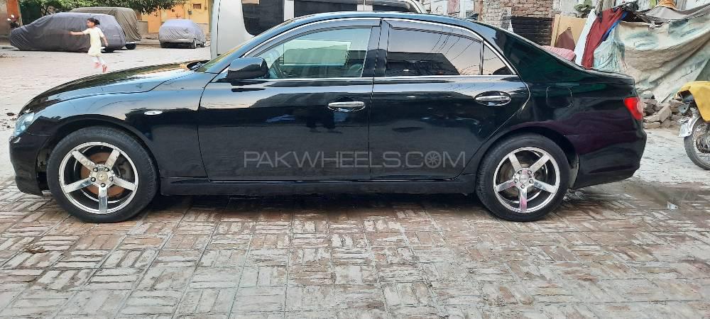 Toyota Mark X 2004 for Sale in Peshawar Toyota Mark X 2004 for Sale in Peshawar Image-6