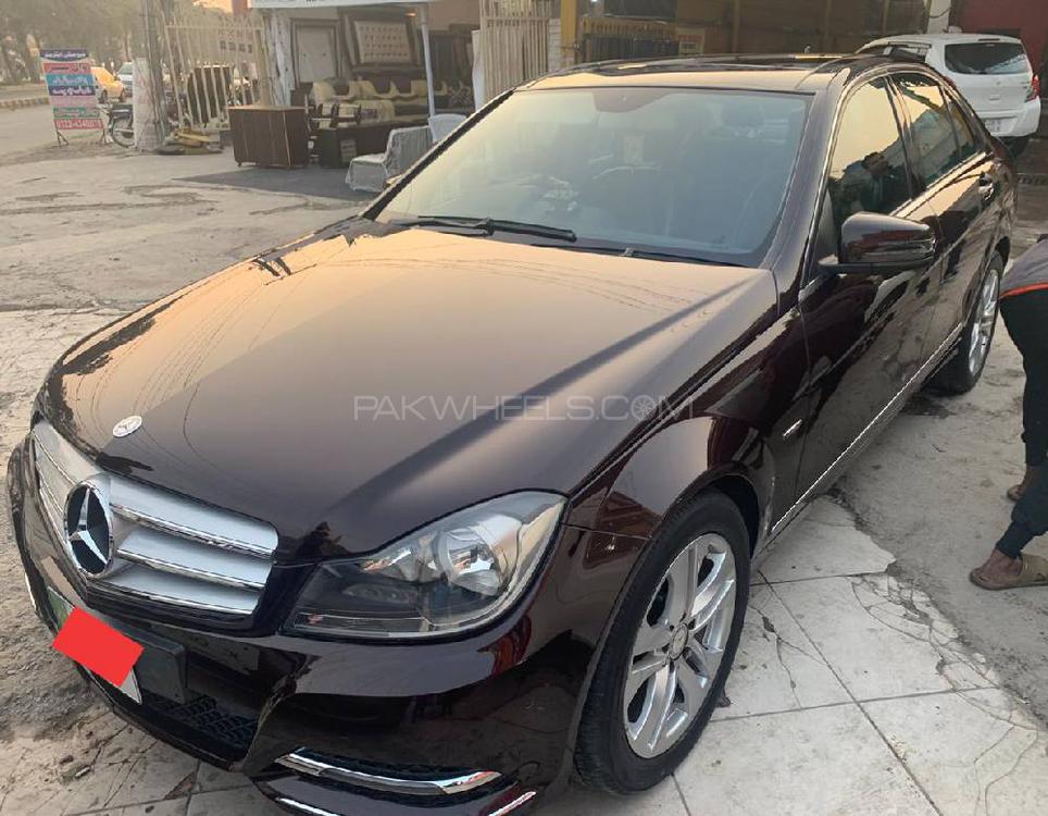 Mercedes Benz C Class 2012 for Sale in Lahore Mercedes Benz C Class 2012 for Sale in Lahore Image-4