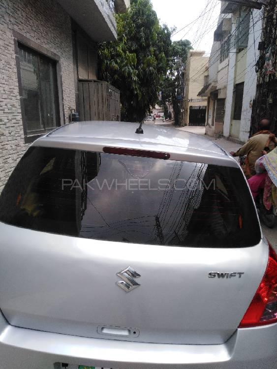 Suzuki Swift 2013 for Sale in Lahore Suzuki Swift 2013 for Sale in Lahore Image-17