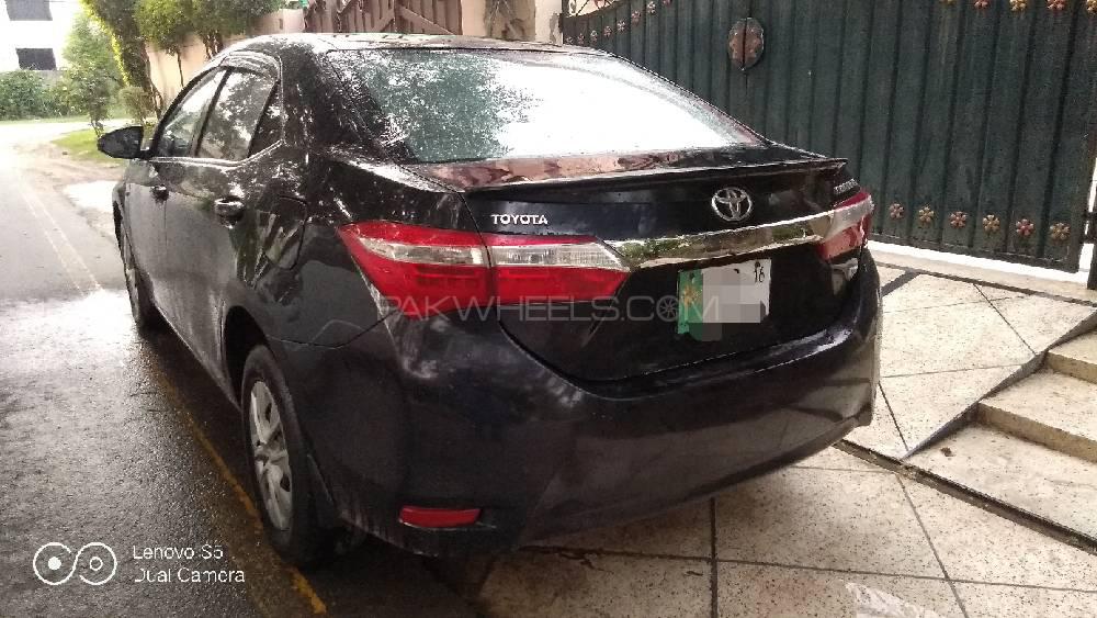 Toyota Corolla 2016 for Sale in Lahore Image-1