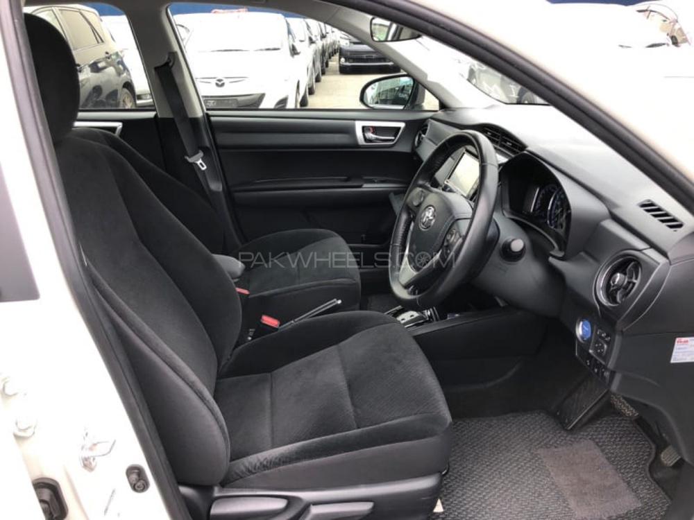 Toyota Corolla Axio 2017 for Sale in Karachi Toyota Corolla Axio 2017 for Sale in Karachi Image-6