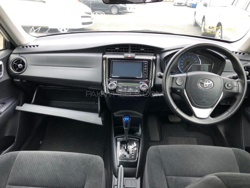 Toyota Corolla Axio 2017 for Sale in Karachi Toyota Corolla Axio 2017 for Sale in Karachi Image-9