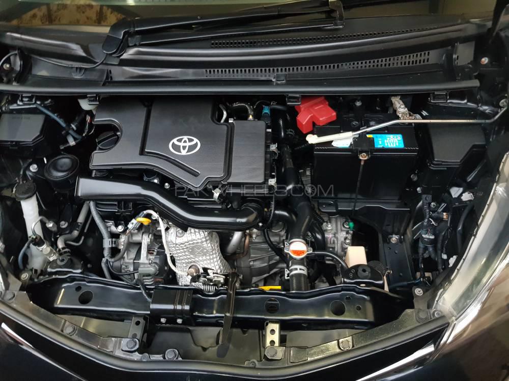 Toyota Vitz 2015 for Sale in Sialkot Toyota Vitz 2015 for Sale in Sialkot Image-3