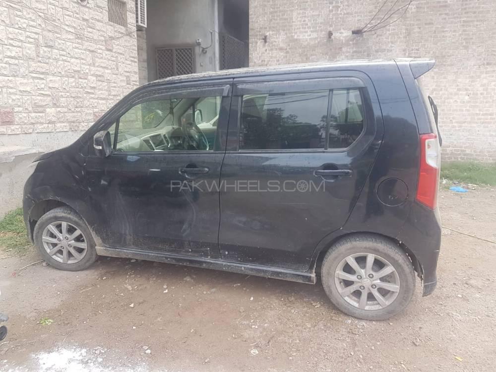 Suzuki Wagon R 2015 for Sale in Lahore Suzuki Wagon R 2015 for Sale in Lahore Image-4