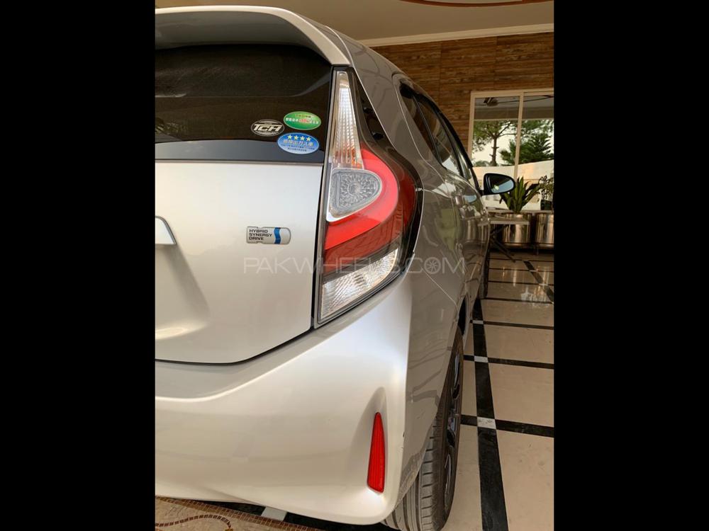 Toyota Aqua 2017 for Sale in Islamabad Toyota Aqua 2017 for Sale in Islamabad Image-3