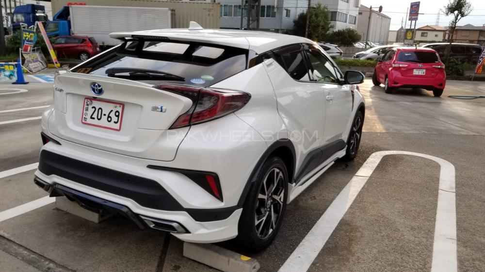 Toyota C-HR 2017 for Sale in Faisalabad Toyota C-HR 2017 for Sale in Faisalabad Image-6