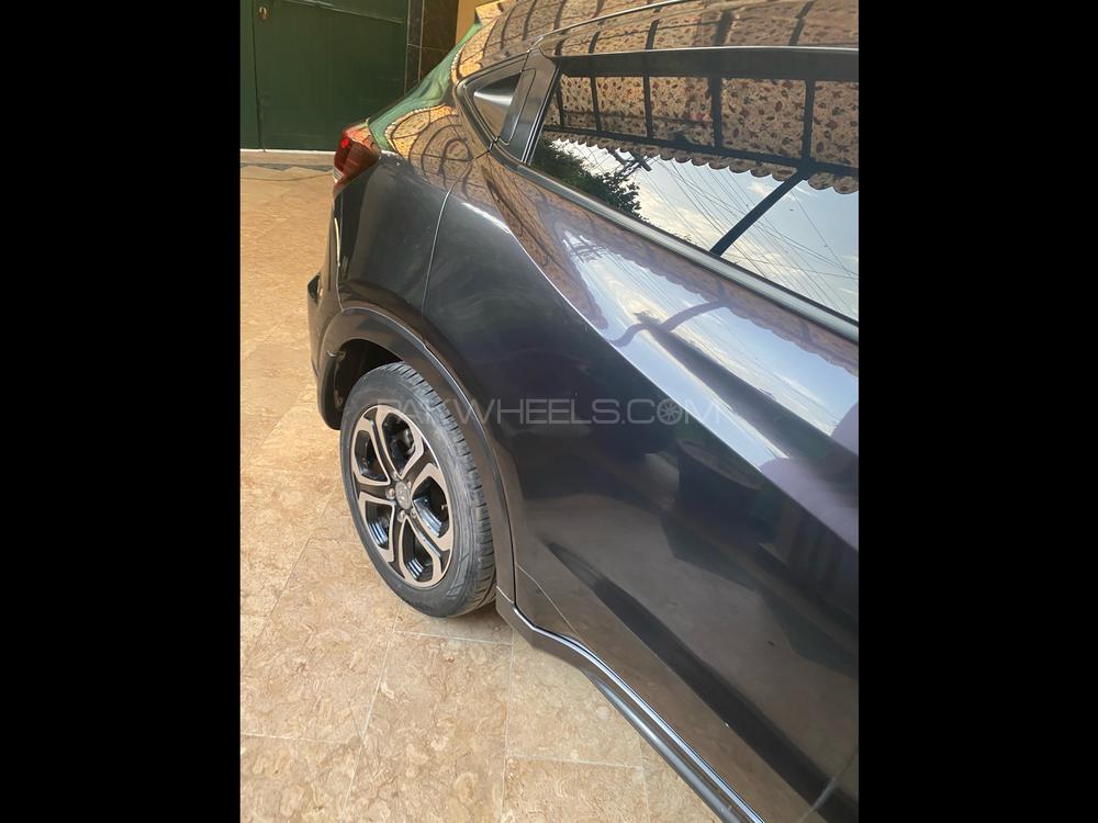ہونڈا ویزِل 2014 for Sale in پشاور ہونڈا ویزِل 2014 for Sale in پشاور Image-4