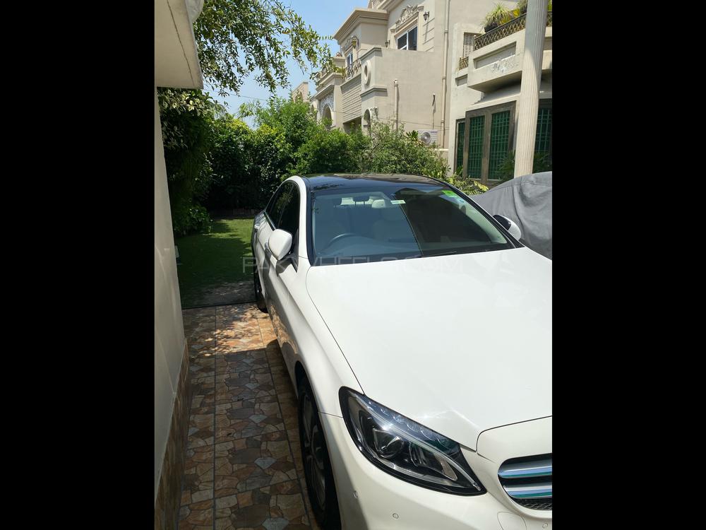 Mercedes Benz C Class 2016 for Sale in Gujranwala Image-1