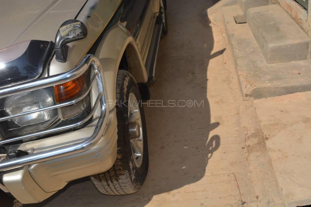 Mitsubishi Pajero 1996 for Sale in Rawalpindi Mitsubishi Pajero 1996 for Sale in Rawalpindi Image-6
