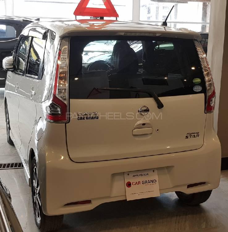 Nissan Dayz Highway Star 2017 for Sale in Peshawar Nissan Dayz Highway Star 2017 for Sale in Peshawar Image-9