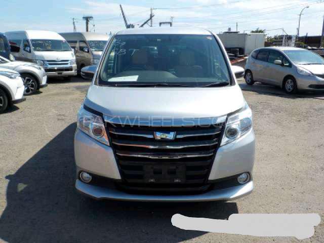 ٹویوٹا نوح 2015 for Sale in گجرانوالہ Image-1
