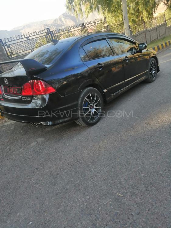 Honda Civic - 2010  Honda Civic - 2010  Image-11