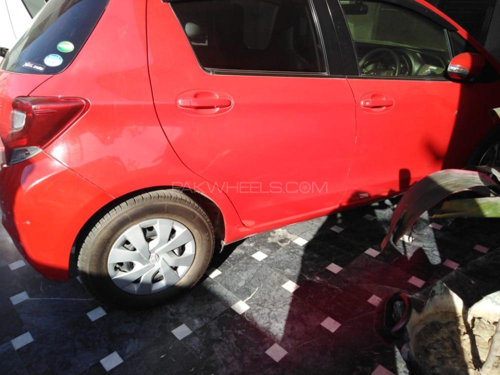 Toyota Vitz 2014 for Sale in Lahore Toyota Vitz 2014 for Sale in Lahore Image-2