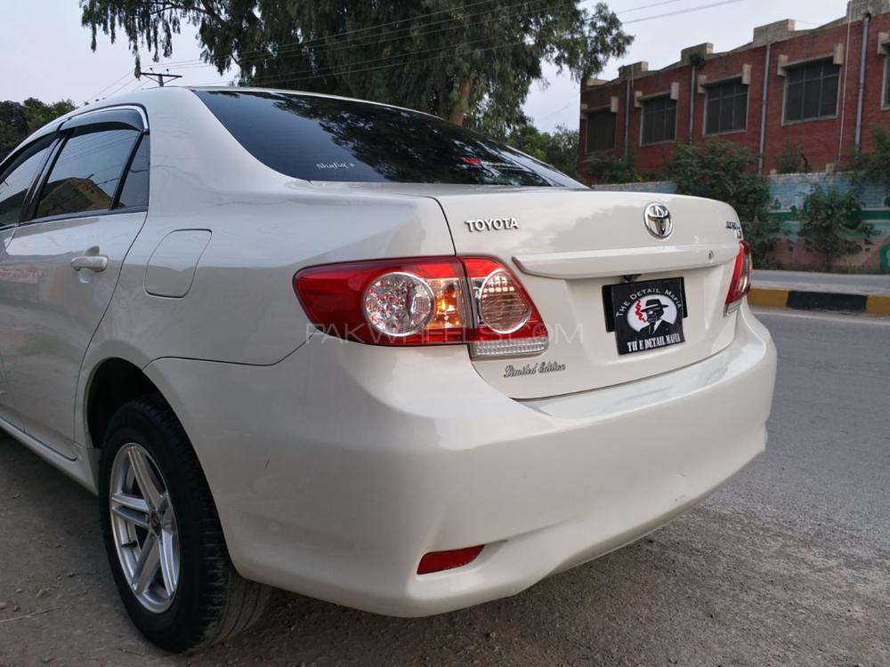 Toyota Corolla 2014 for Sale in Kohat Toyota Corolla 2014 for Sale in Kohat Image-3