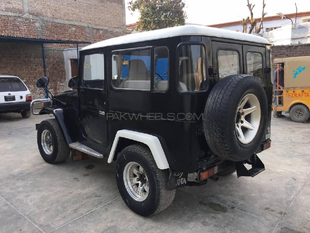 Toyota Land Cruiser 1968 for Sale in Peshawar Toyota Land Cruiser 1968 for Sale in Peshawar Image-13