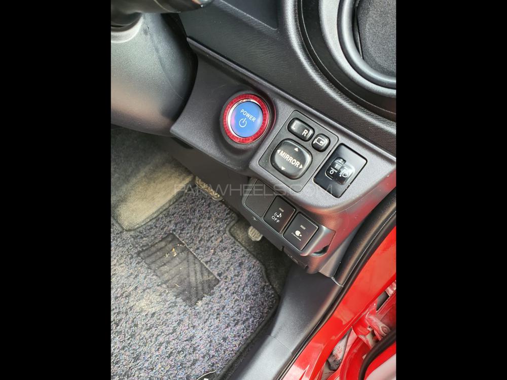 Toyota Aqua 2012 for Sale in Lahore Image-1