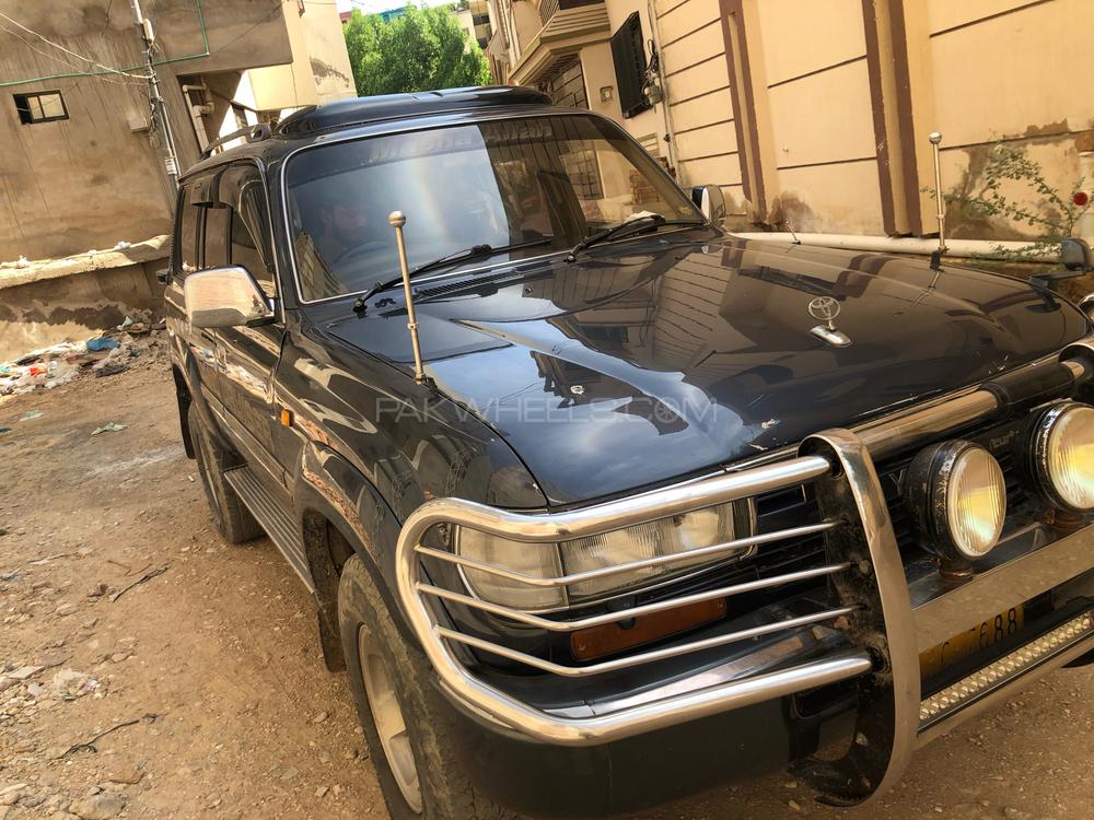 Toyota Land Cruiser 1993 for Sale in Hyderabad Toyota Land Cruiser 1993 for Sale in Hyderabad Image-2