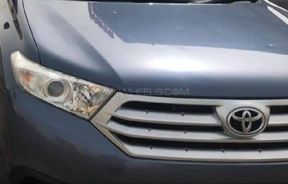 Toyota Kluger 2013 for Sale in Islamabad Image-1