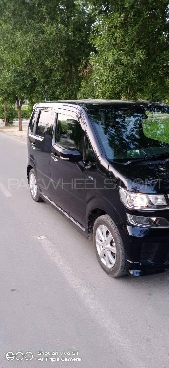 Suzuki Wagon R 2017 for Sale in Sahiwal Suzuki Wagon R 2017 for Sale in Sahiwal Image-4