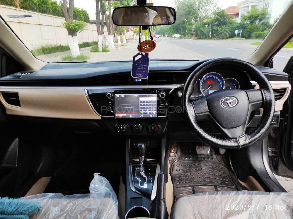Toyota Corolla 2014 for Sale in Lahore Toyota Corolla 2014 for Sale in Lahore Image-7