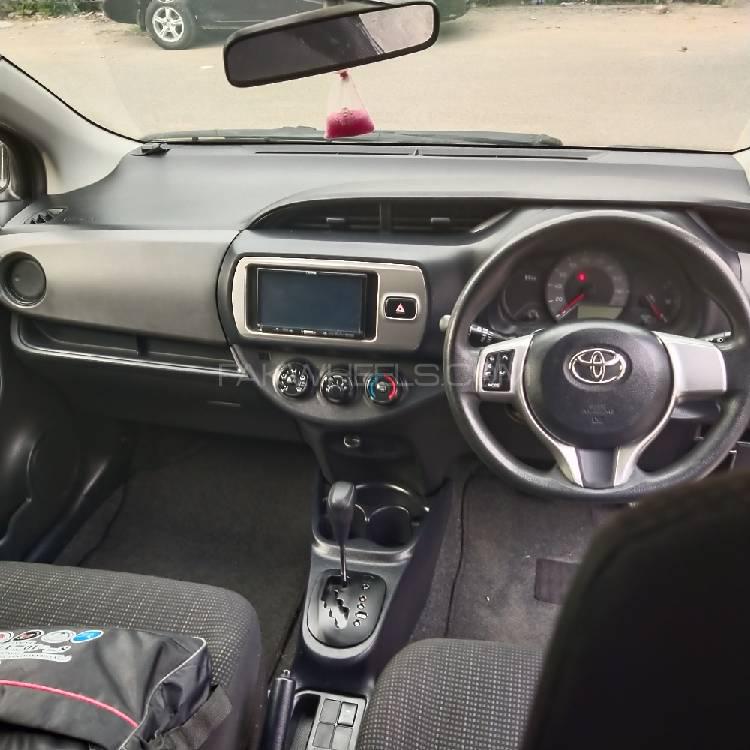 Toyota Vitz 2015 for Sale in Faisalabad Toyota Vitz 2015 for Sale in Faisalabad Image-12
