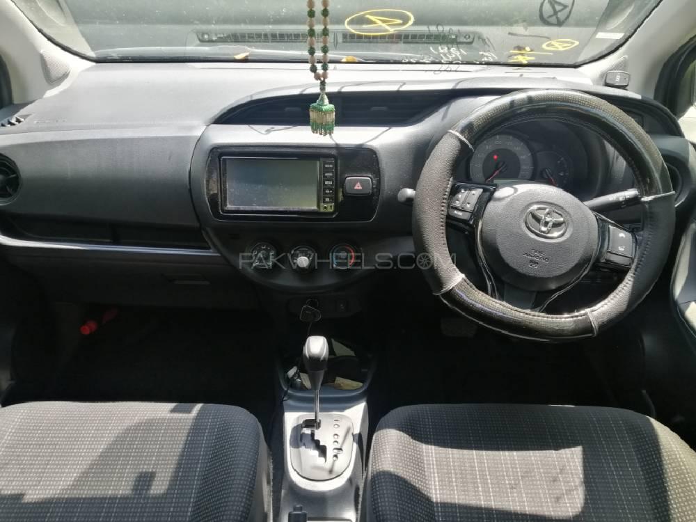 Toyota Vitz 2017 for Sale in Lahore Toyota Vitz 2017 for Sale in Lahore Image-8