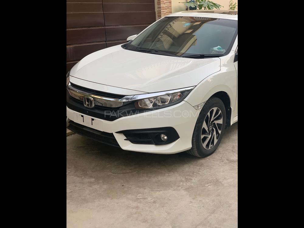 Honda Civic 2018 for Sale in Hyderabad Image-1