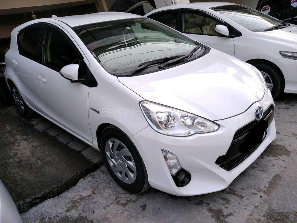 Toyota Aqua 2016 for Sale in Lahore Toyota Aqua 2016 for Sale in Lahore Image-3