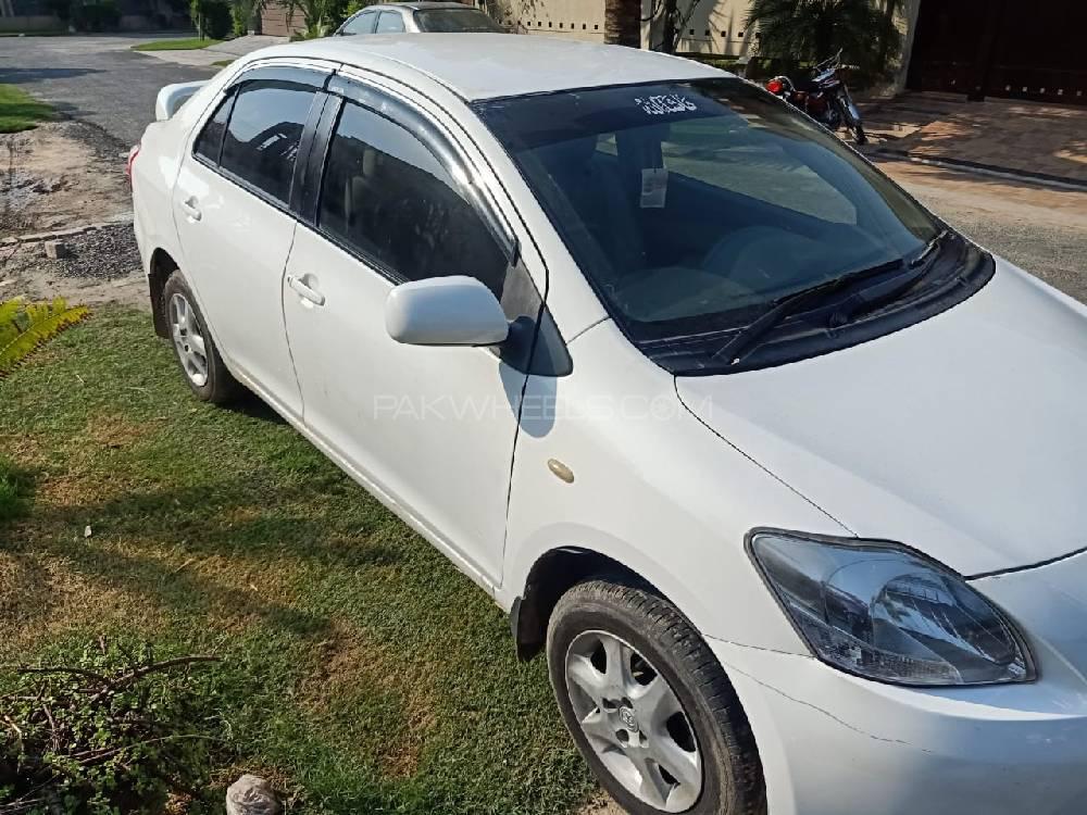 Toyota Belta 2006 for Sale in Lahore Image-1