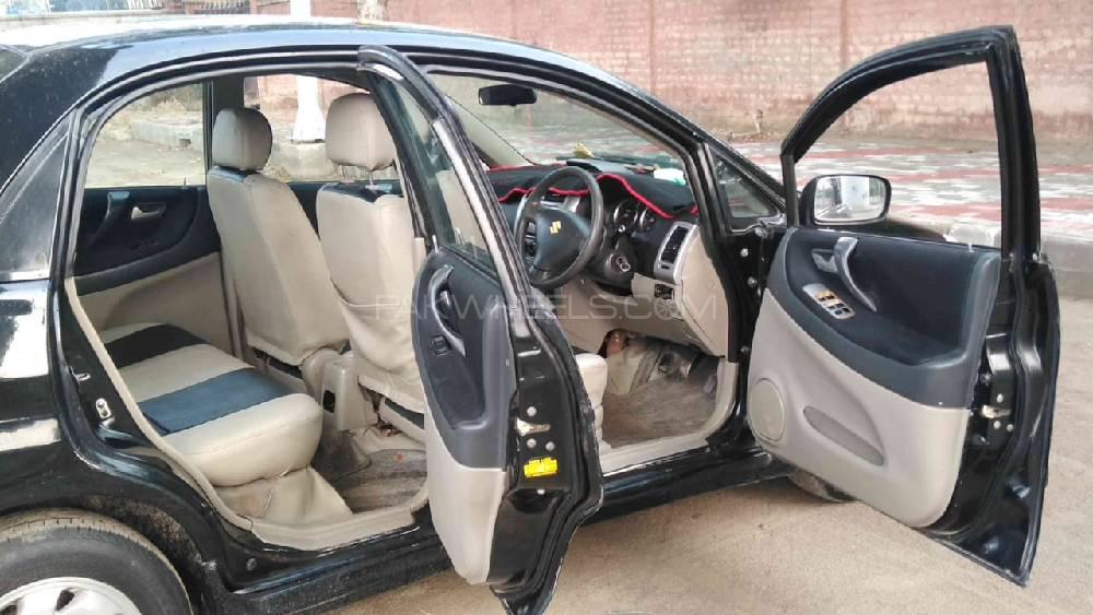Suzuki Liana 2006 for Sale in Lahore Suzuki Liana 2006 for Sale in Lahore Image-9