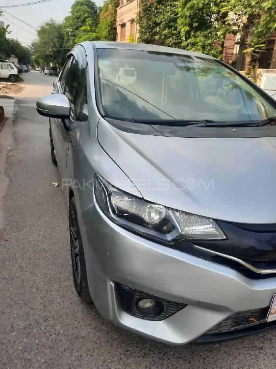 Honda Fit 2015 for Sale in Lahore Honda Fit 2015 for Sale in Lahore Image-3