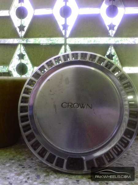 Toyota Crown Wheel Cap  Image-1