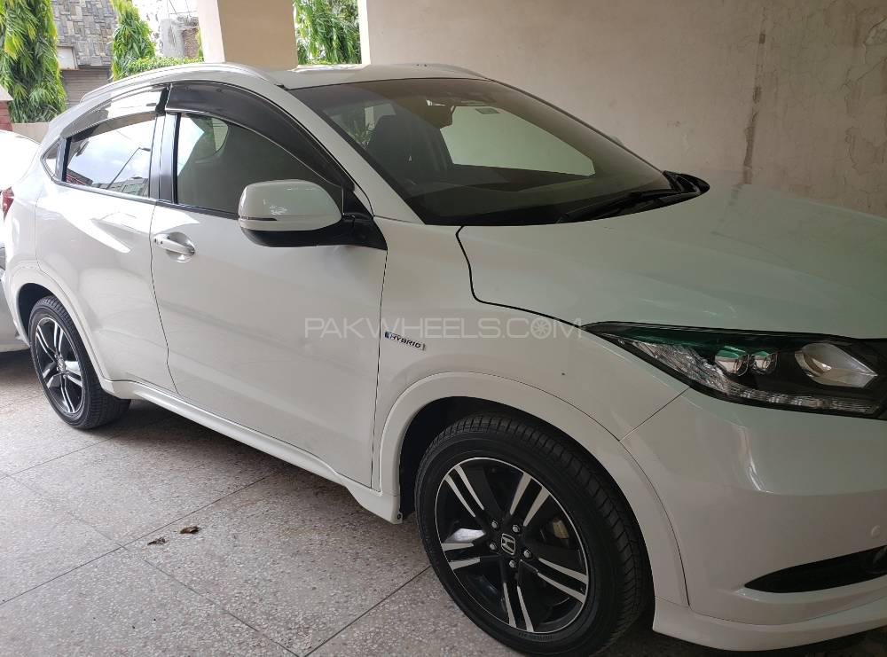 Honda Vezel 2014 for Sale in Lahore Honda Vezel 2014 for Sale in Lahore Image-2