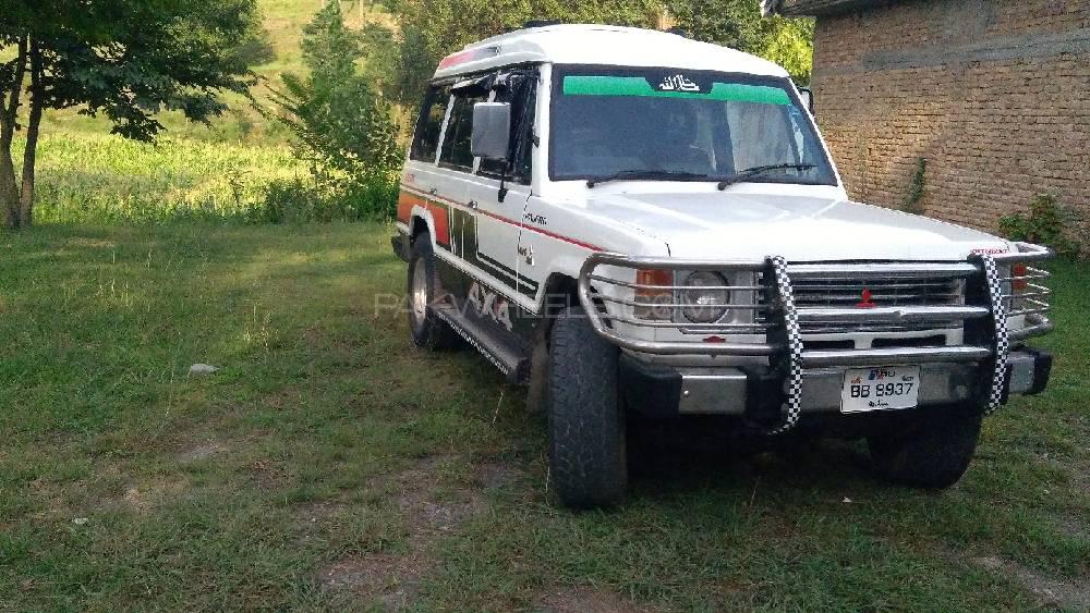 مٹسوبیشی پجیرو 1990 for Sale in مانسہرہ مٹسوبیشی پجیرو 1990 for Sale in مانسہرہ Image-3