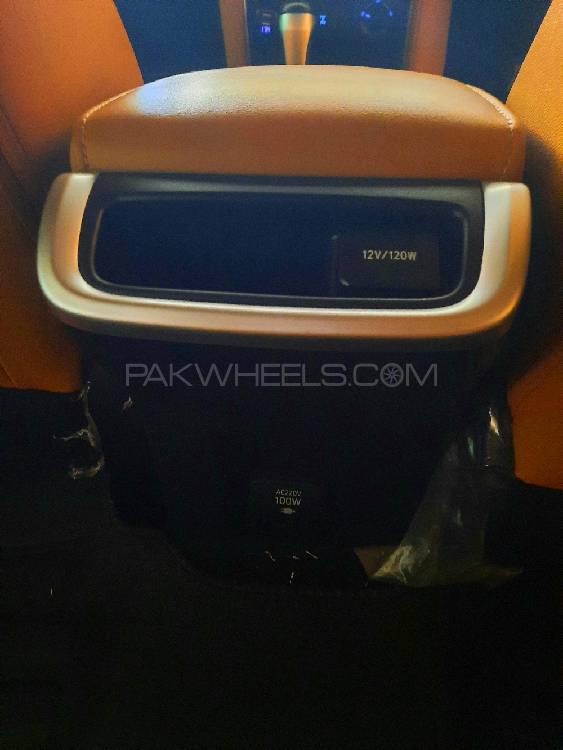 Toyota Fortuner 2017 for Sale in Gujranwala Toyota Fortuner 2017 for Sale in Gujranwala Image-12