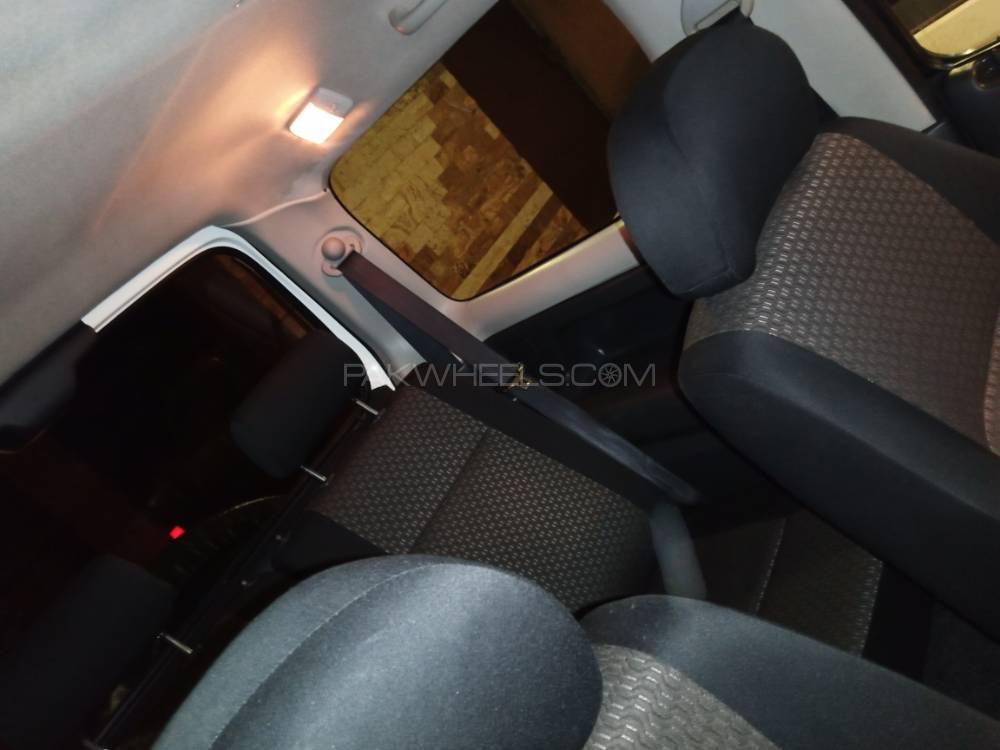 Suzuki Jimny 2011 for Sale in Lahore Suzuki Jimny 2011 for Sale in Lahore Image-11