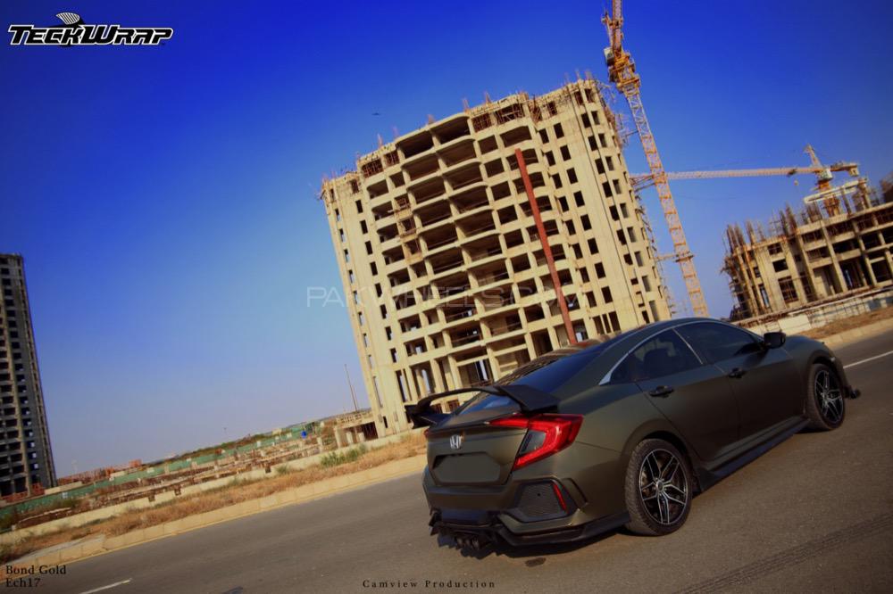 Honda Civic - 2016  Honda Civic - 2016  Image-4