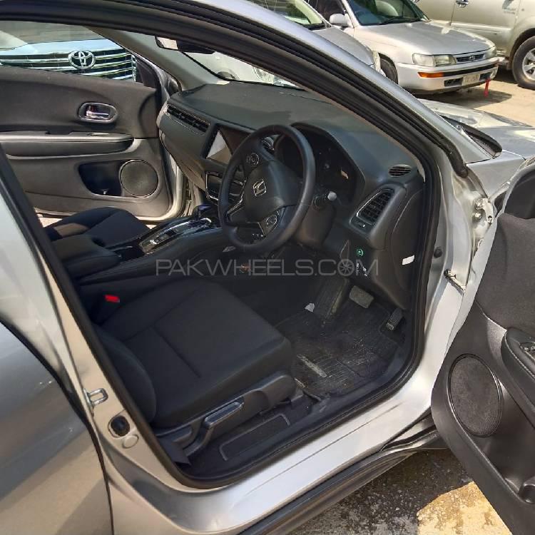 Honda Vezel 2015 for Sale in Islamabad Honda Vezel 2015 for Sale in Islamabad Image-15