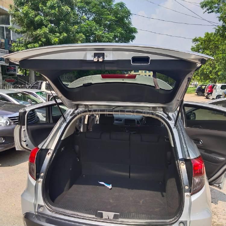 Honda Vezel 2015 for Sale in Islamabad Honda Vezel 2015 for Sale in Islamabad Image-8
