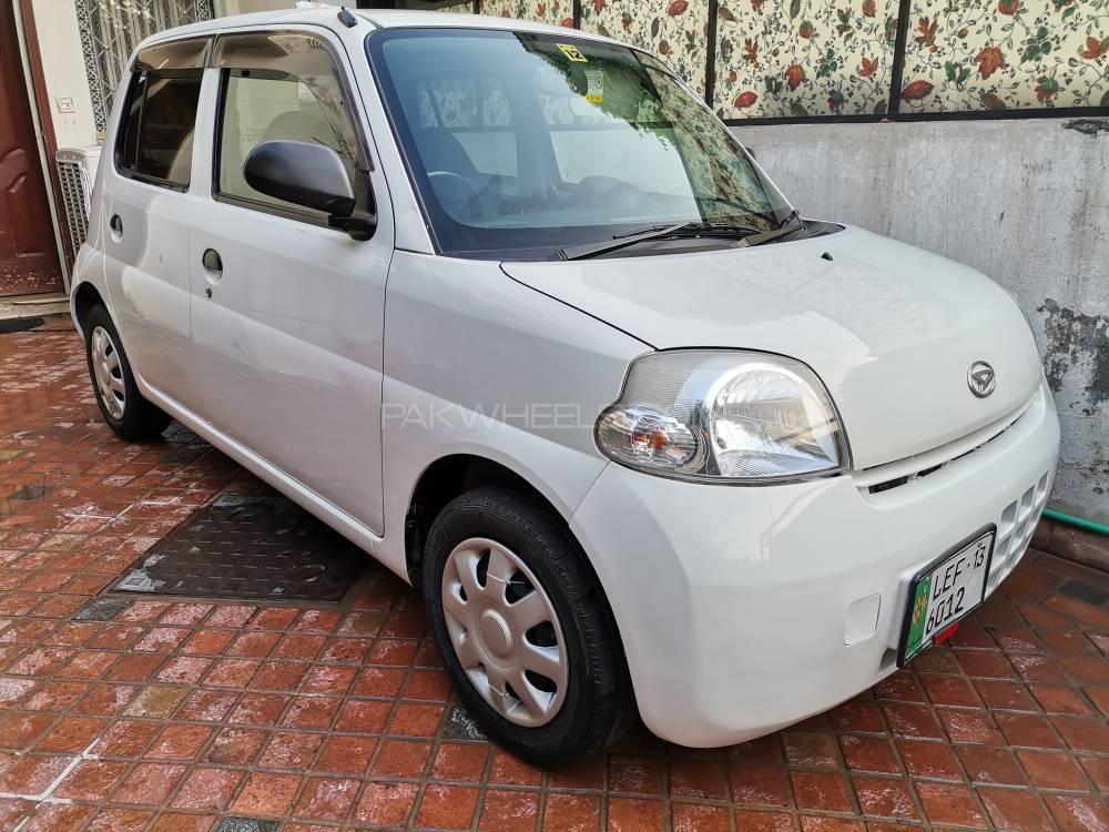 Daihatsu Esse 2010 for Sale in Lahore Image-1