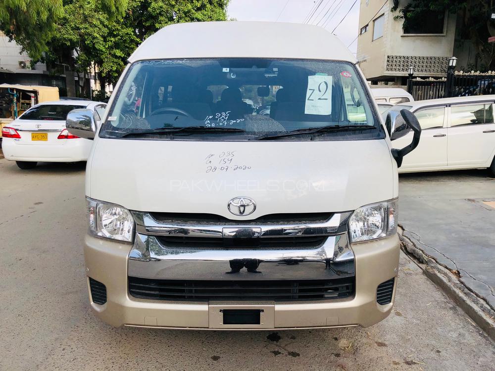 Toyota Hiace 2018 for Sale in Karachi Image-1
