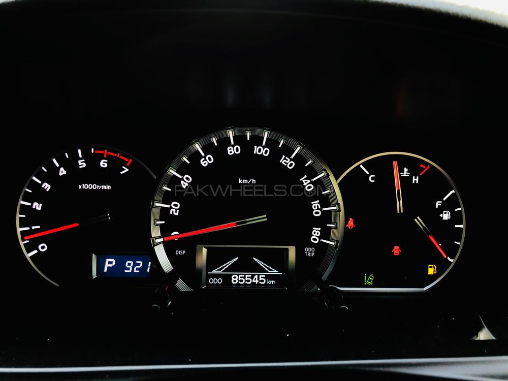 Toyota Hiace 2018 for Sale in Karachi Toyota Hiace 2018 for Sale in Karachi Image-14